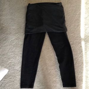 LuluLemon leggings with built in skirt. Size 6.